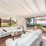 Casa Morant In Front Of The Sea *