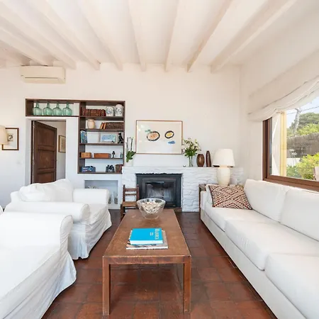 Casa Morant In Front Of The Sea