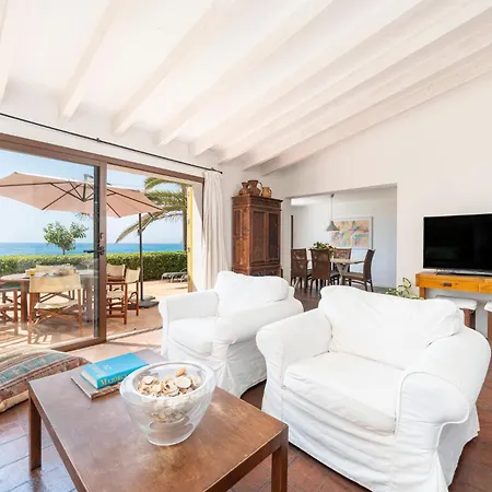 Casa Morant In Front Of The Sea בקתה