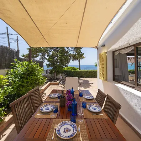 Casa Morant On The Promenade Mhm בקתה קאלה ראטג'אדה