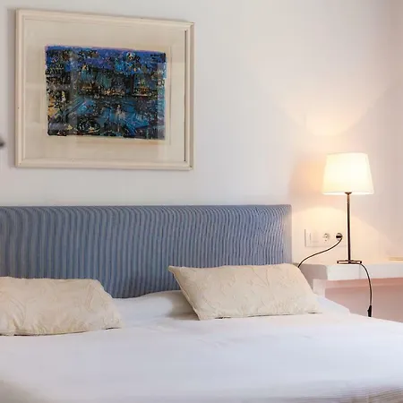 Casa Morant In Front Of The Sea קאלה ראטג'אדה