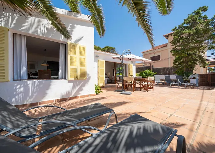 Casa Morant In Front Of The Sea בקתה קאלה ראטג'אדה