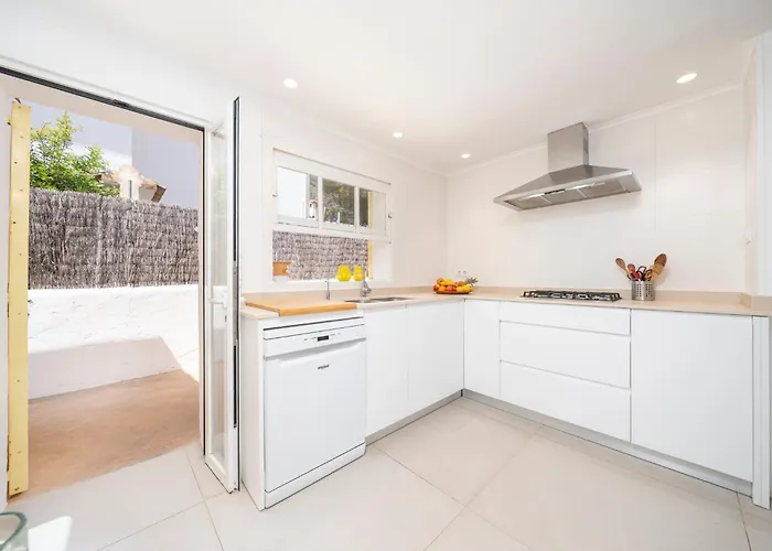 Casa Morant In Front Of The Sea