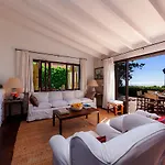 Chalet Casa Morant In Front Of The Sea