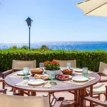Casa Morant In Front Of The Sea *
