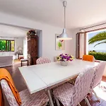 Chalet Casa Morant In Front Of The Sea Cala Ratjada (Mallorca)