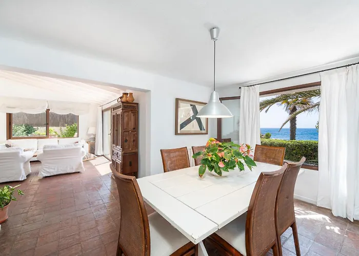 Casa Morant In Front Of The Sea