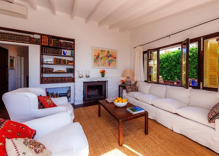 Casa Morant In Front Of The Sea